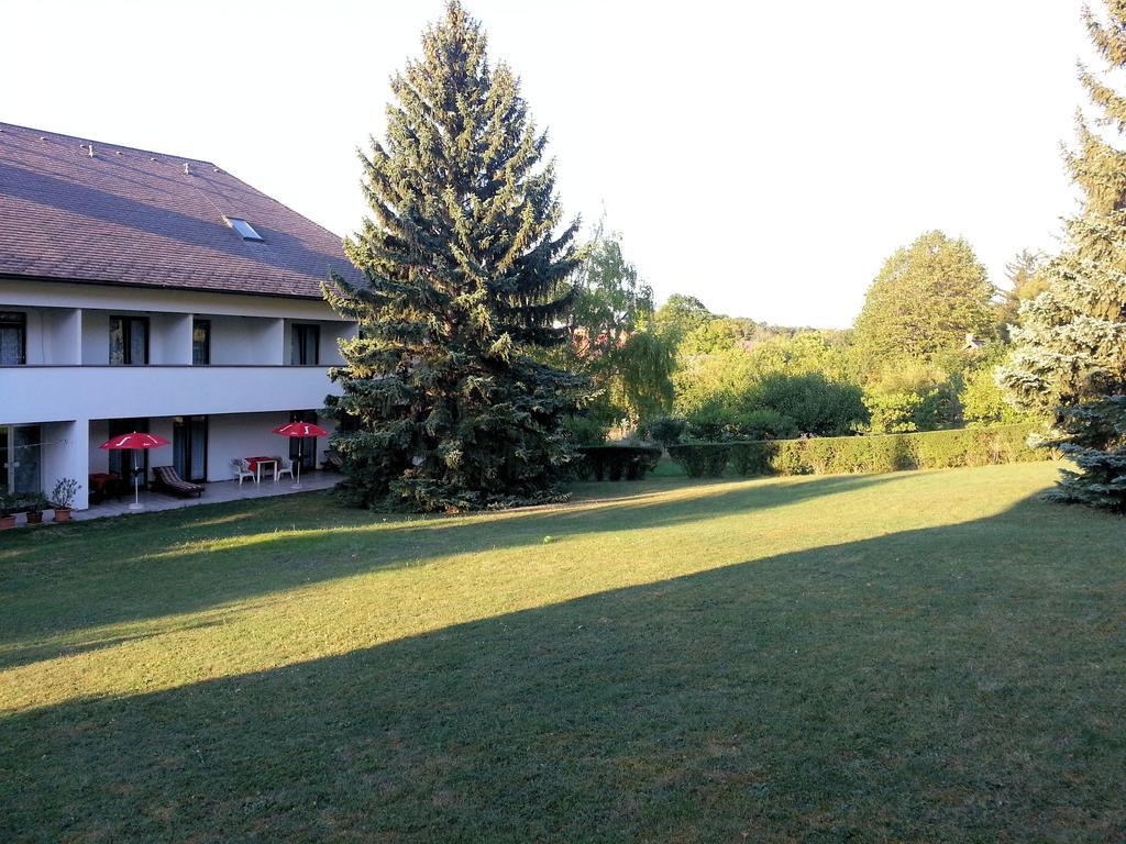 Gasthof Gerhart Perchtoldsdorf Kültér fotó