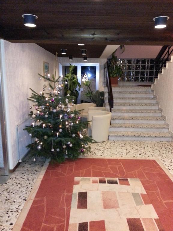 Gasthof Gerhart Perchtoldsdorf Kültér fotó