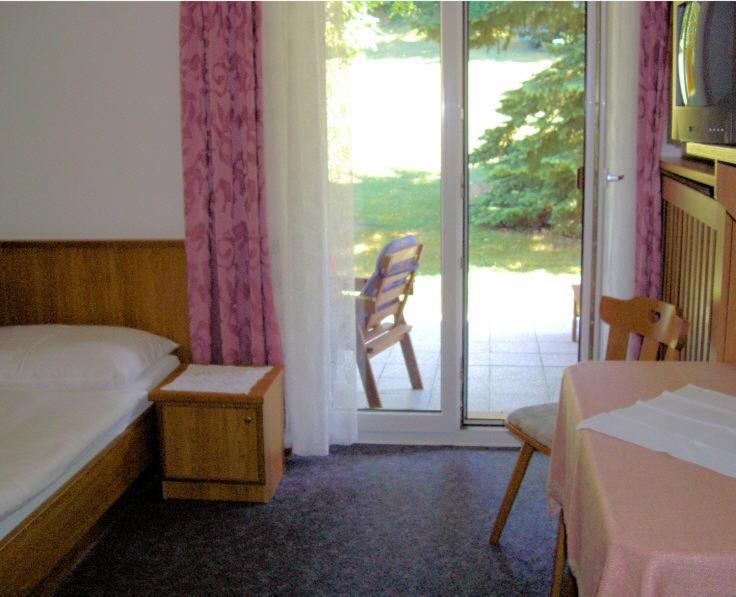 Gasthof Gerhart Perchtoldsdorf Szoba fotó